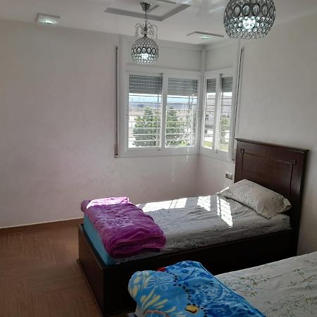 Appartement Nador Wifi Gratuit Clima Mobile Bagian luar foto