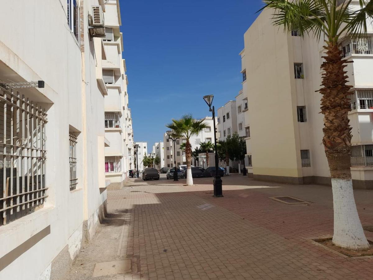 Appartement Nador Wifi Gratuit Clima Mobile Bagian luar foto
