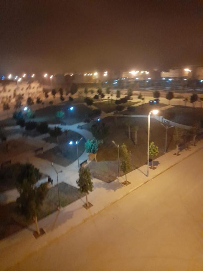 Appartement Nador Wifi Gratuit Clima Mobile Bagian luar foto