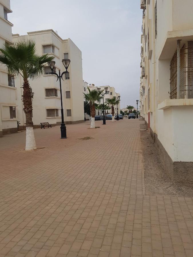 Appartement Nador Wifi Gratuit Clima Mobile Bagian luar foto