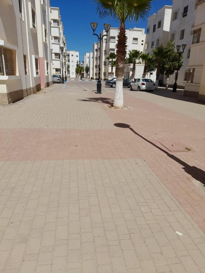 Appartement Nador Wifi Gratuit Clima Mobile Bagian luar foto