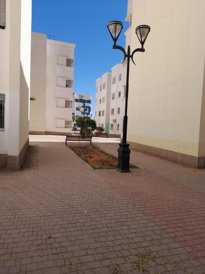 Appartement Nador Wifi Gratuit Clima Mobile Bagian luar foto